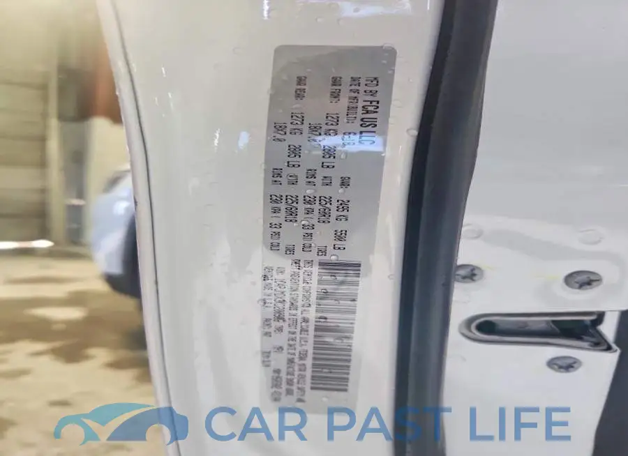 1C4PJMDX3KD200909# 14