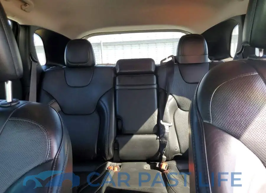 1C4PJMDX6KD303841# 10