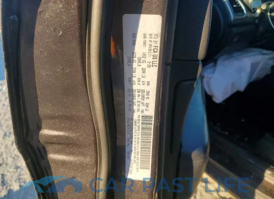 1C4RJEAG5LC318261# 12