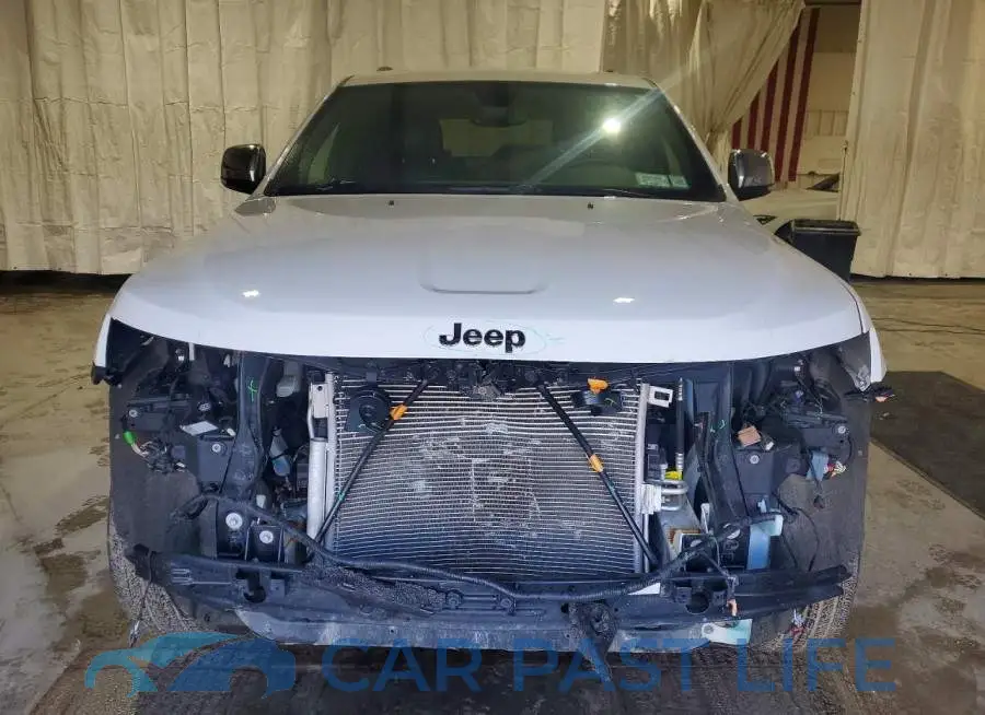 1C4RJFBG9JC426772# 5
