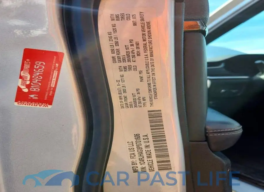 1C4RJHAG8P8701606# 13