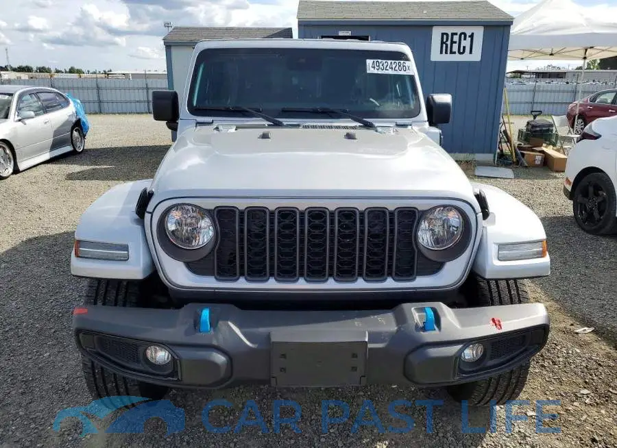 1C4RJXN63RW199243# 5
