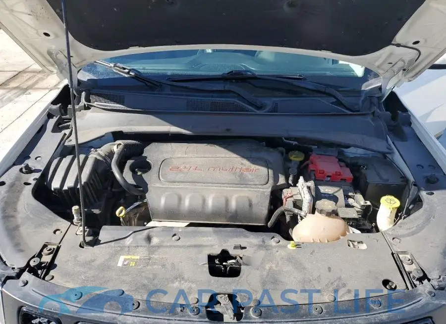 3C4NJDBB9LT116510# 11