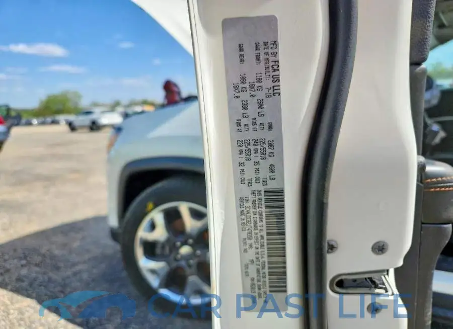 3C4NJDCB2JT470350# 13