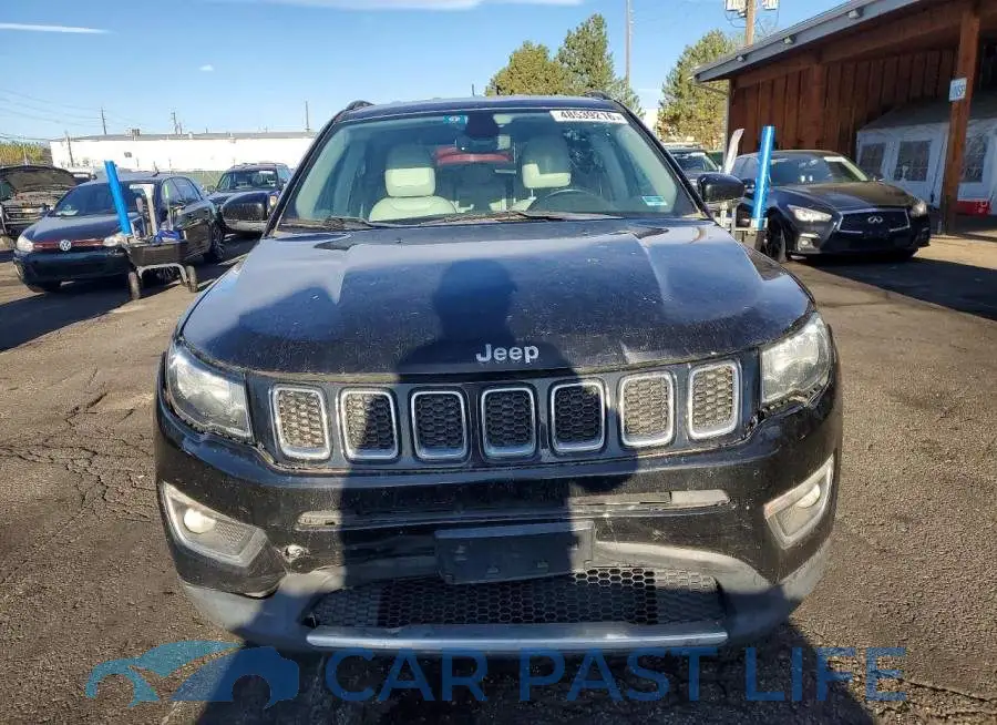3C4NJDCB2JT489772# 5