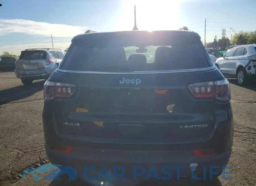 3C4NJDCB2JT489772# 6