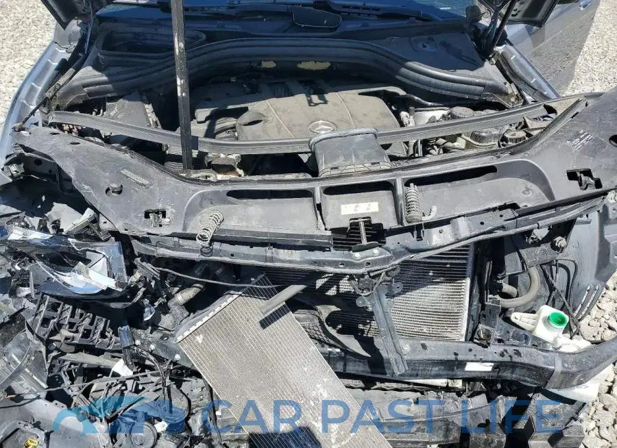 4JGDF6EE2HA751979# 12