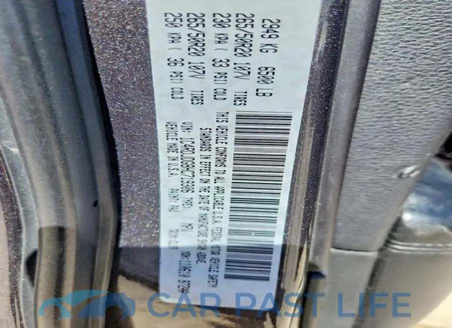 1C4RDJDG8HC719306# 13