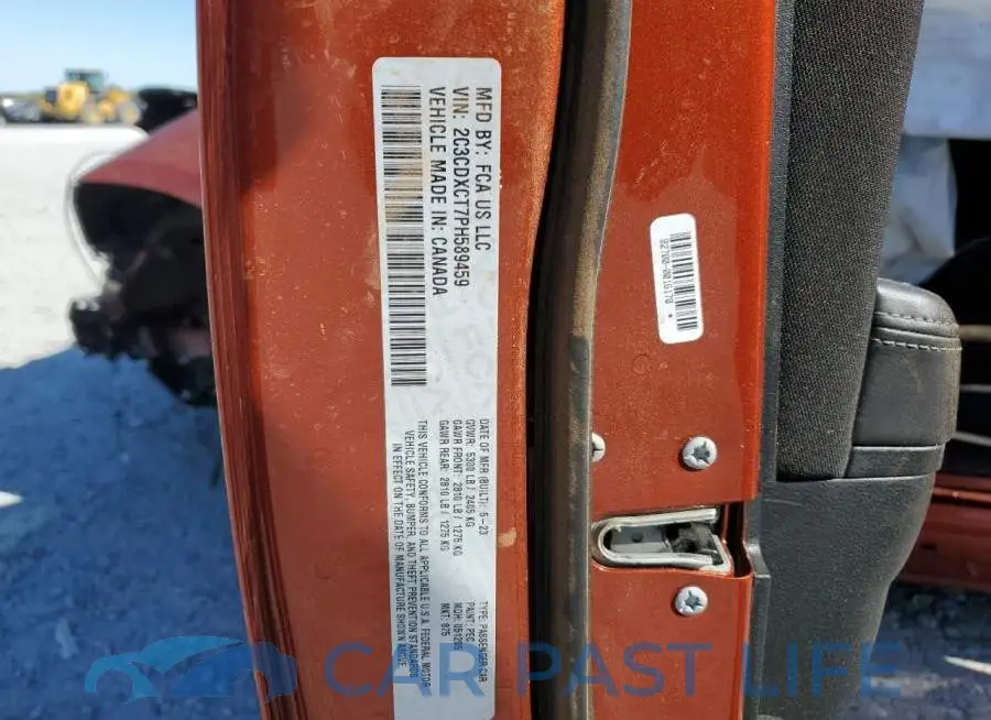 2C3CDXCT7PH589459# 12