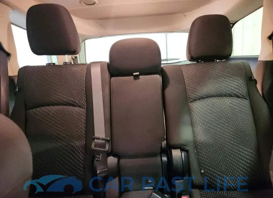 3C4PDCAB5HT695837# 10