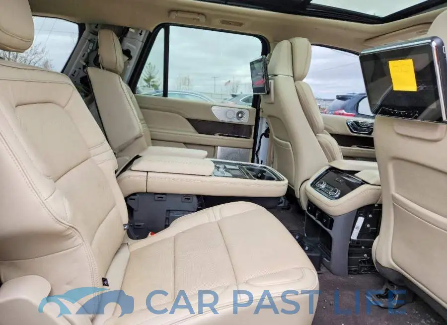 5LMJJ2LT9KEL11458# 11
