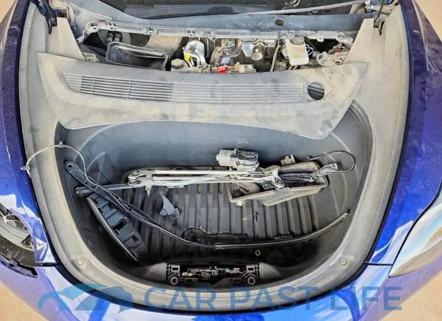 5YJ3E1EB8NF342769# 11