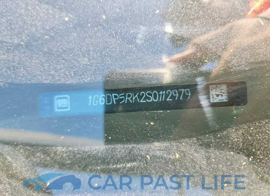 1G6DP5RK2S0112979# 12
