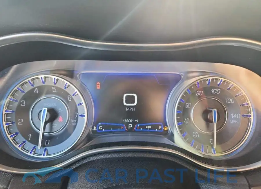 2C3CCAAG8KH758192# 9