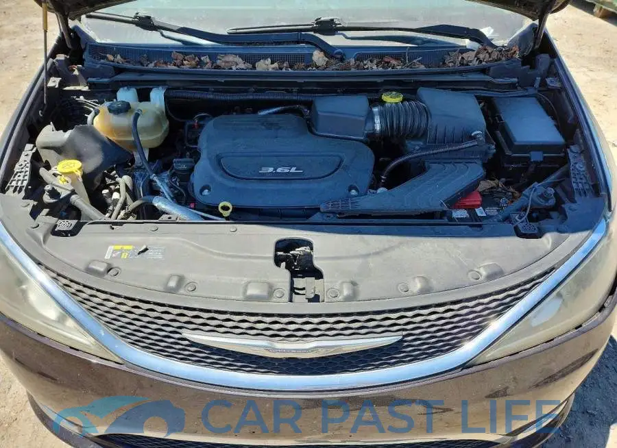 2C4RC1BG6HR733850# 12