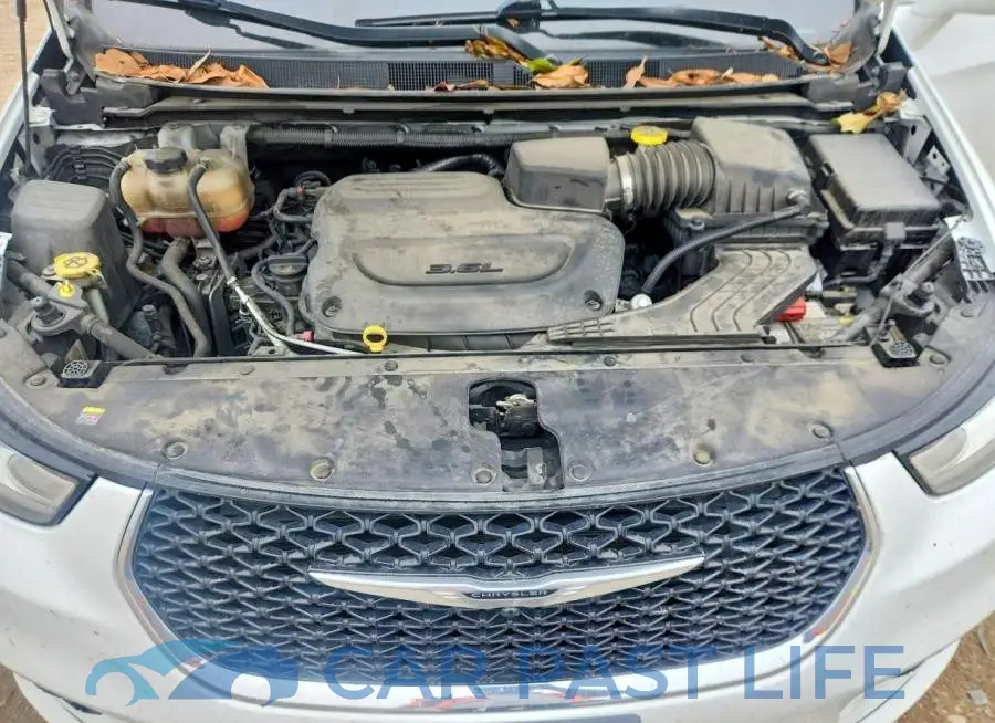 2C4RC1BG9NR144822# 12