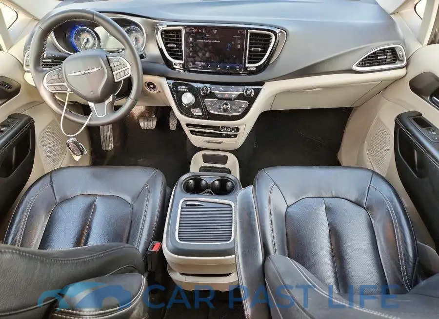 2C4RC1BG9NR162608# 8
