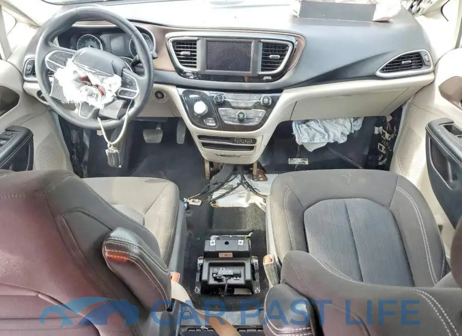 2C4RC1CG8MR580140# 8