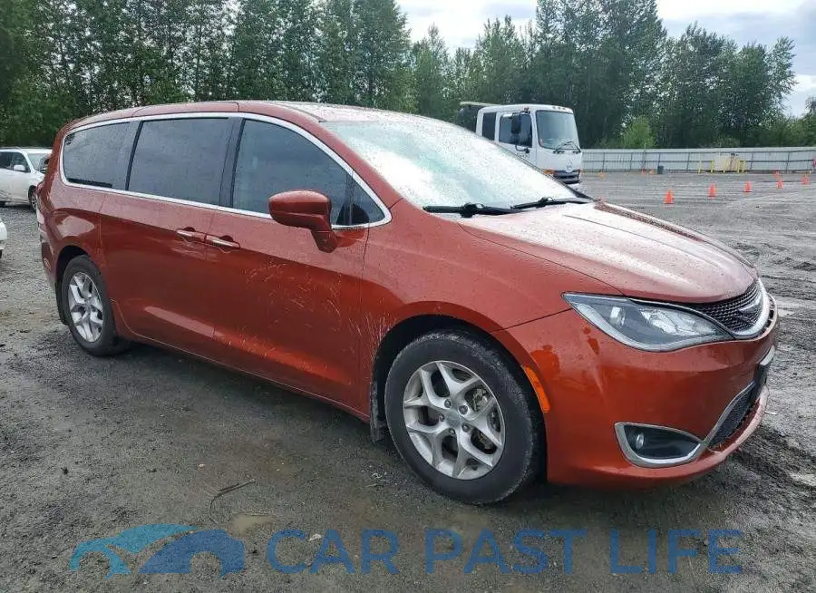 2C4RC1FG1JR340547# 4