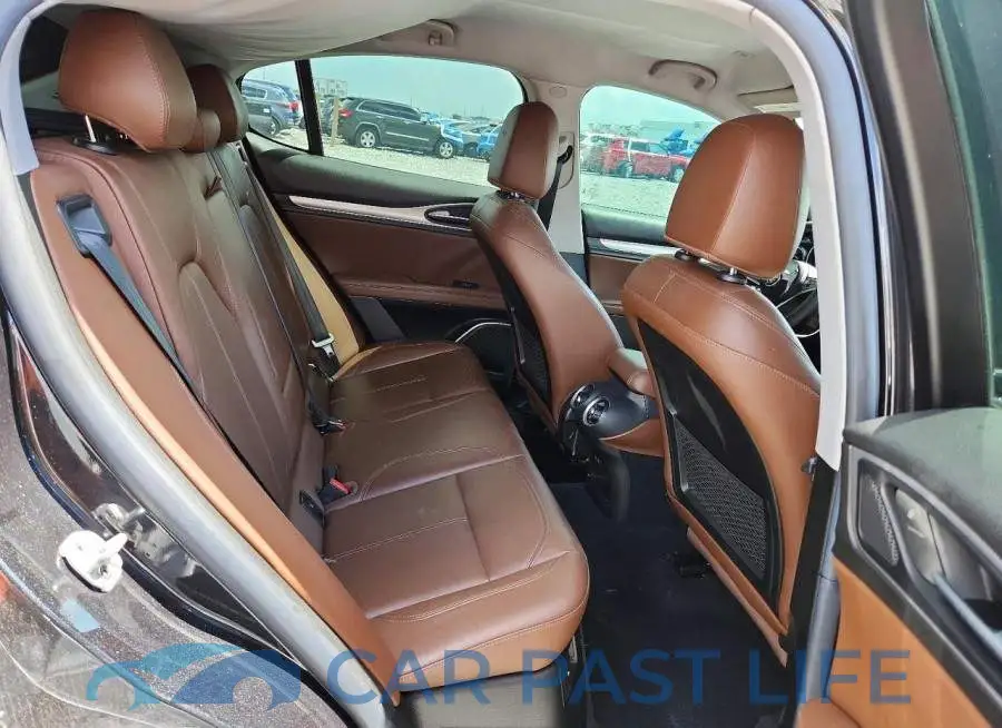 ZASFAKPN8J7B79599# 11