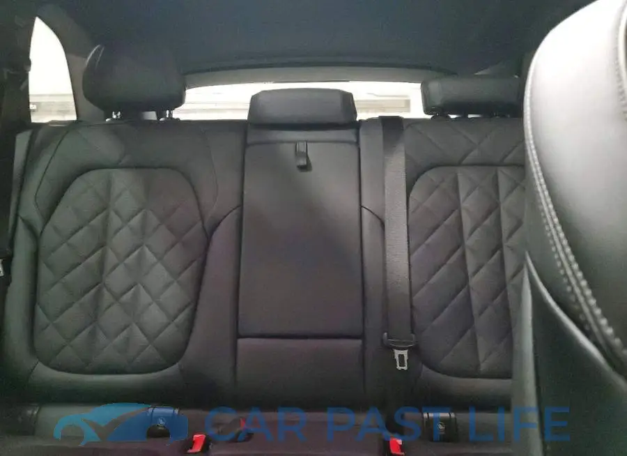 5UX23EU04T9385102# 10