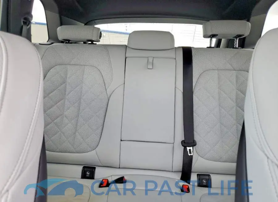 5UX23EU07T9073808# 10