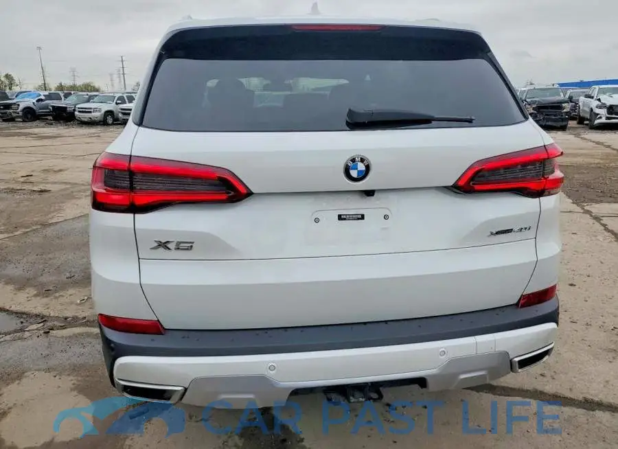 5UXCR6C53KLB12419# 6