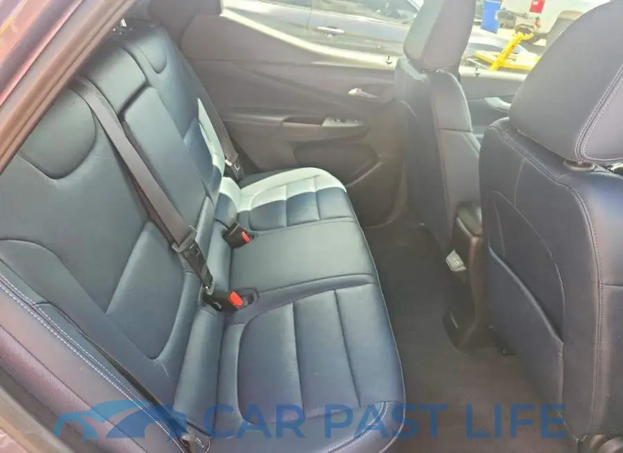 1G1FZ6S06P4161304# 11