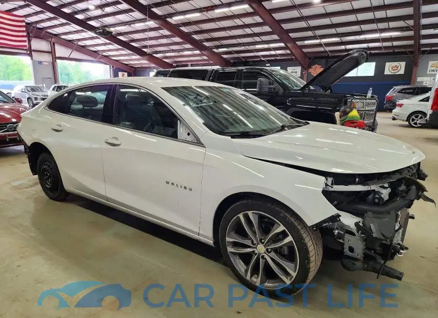 1G1ZD5ST1NF112559# 4