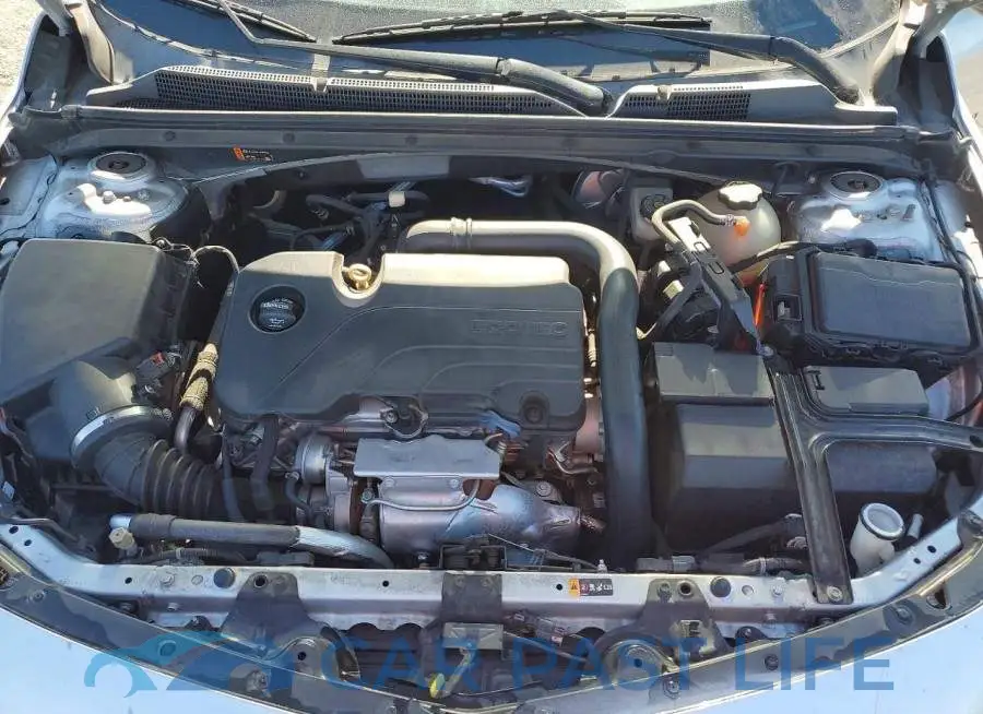 1G1ZD5ST4JF277872# 11