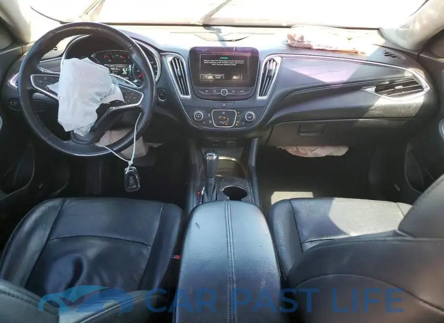 1G1ZD5ST5JF189543# 8