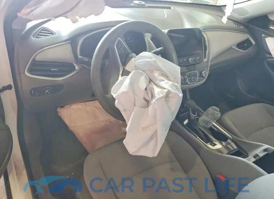 1G1ZD5ST5PF123339# 8