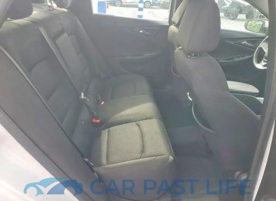 1G1ZD5ST6JF238197# 10