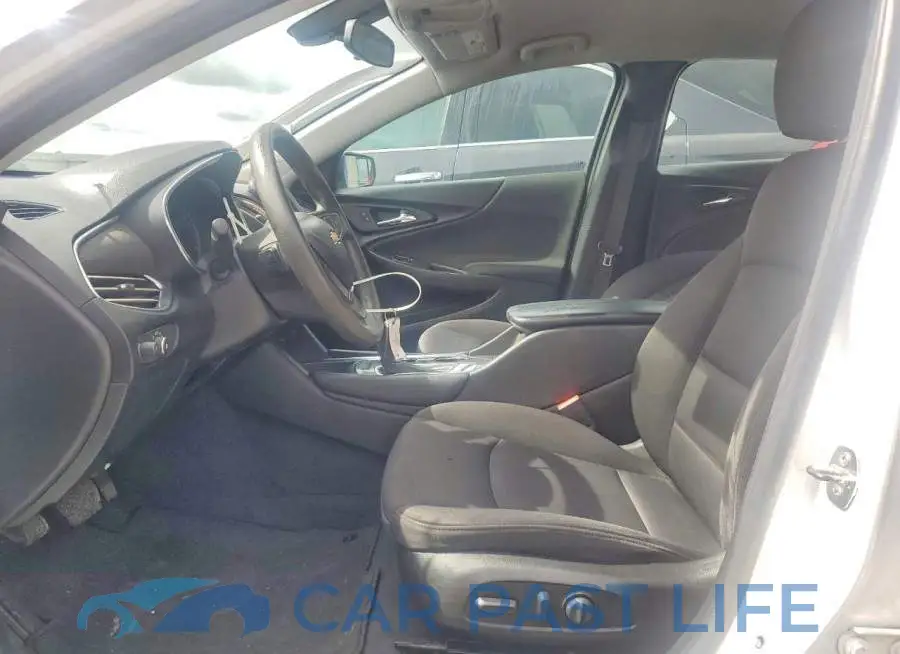 1G1ZD5ST6JF238197# 7