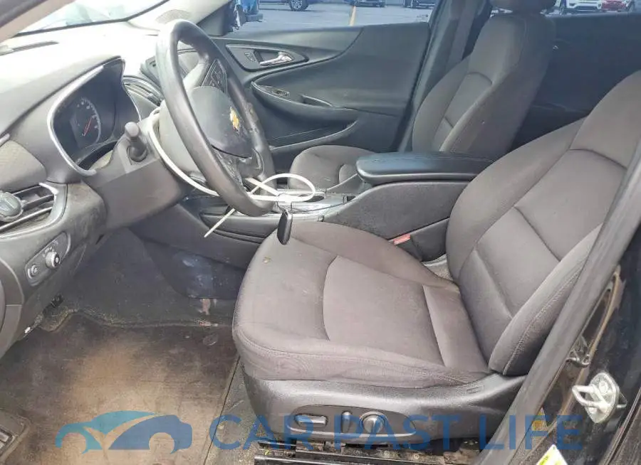 1G1ZD5ST7JF175353# 7