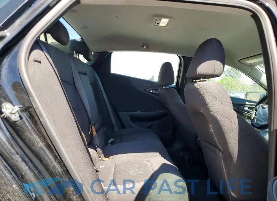 1G1ZD5ST8NF158194# 10