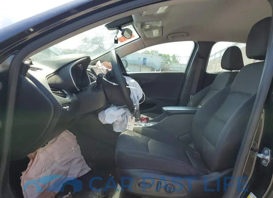 1G1ZD5ST8NF158194# 7