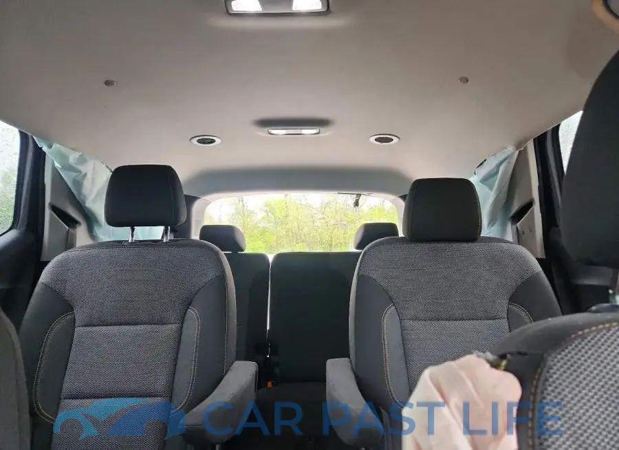 1GNEVGKW1KJ221600# 10