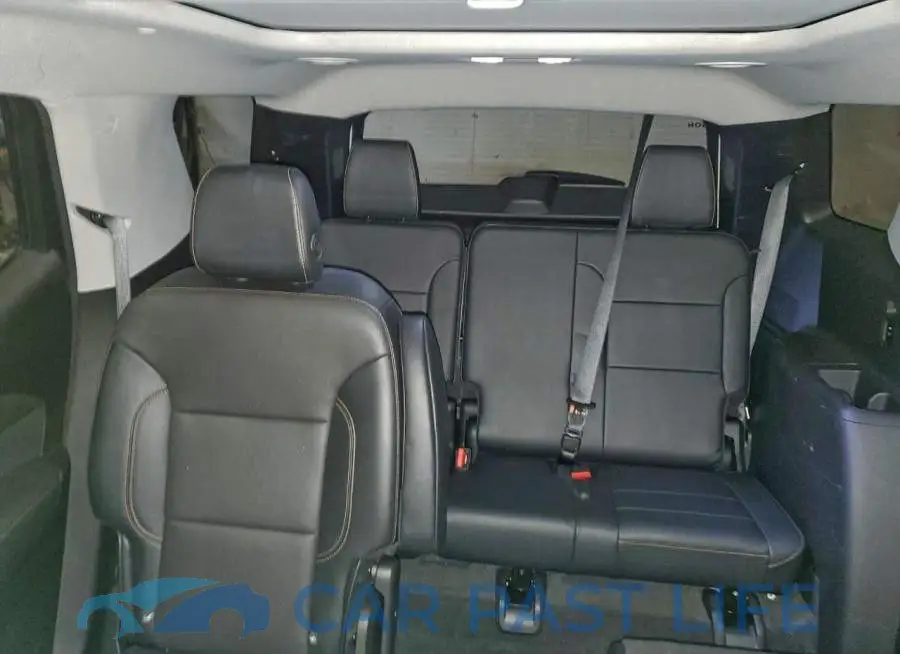 1GNEVJKW5JJ116862# 10