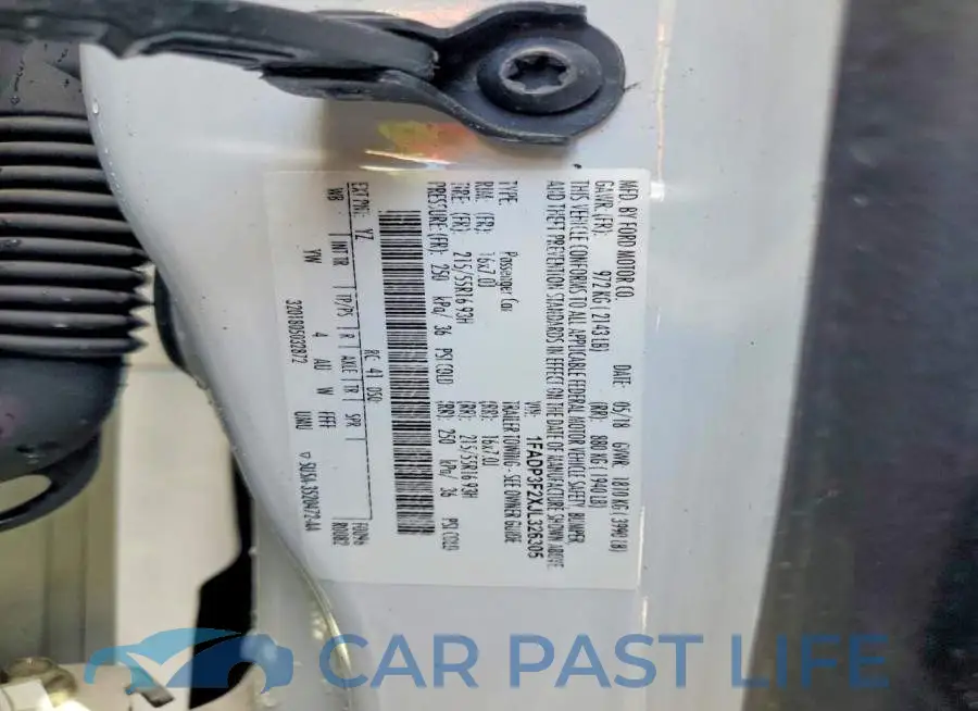 1FADP3F2XJL326305# 13