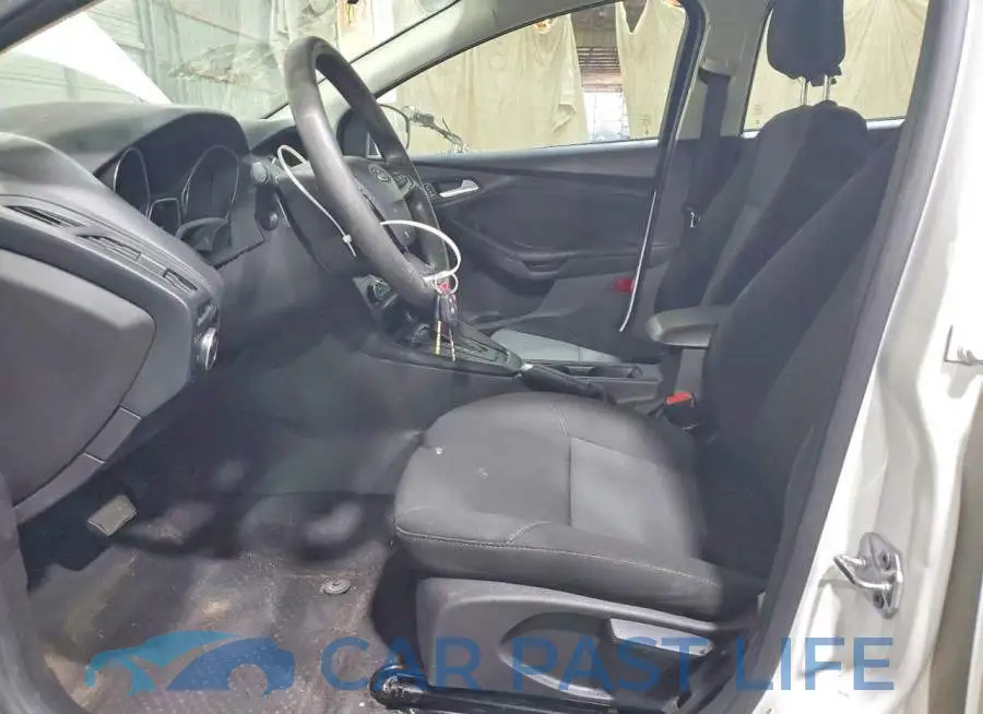 1FADP3F2XJL326305# 7