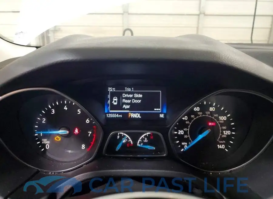 1FADP3F2XJL326305# 9