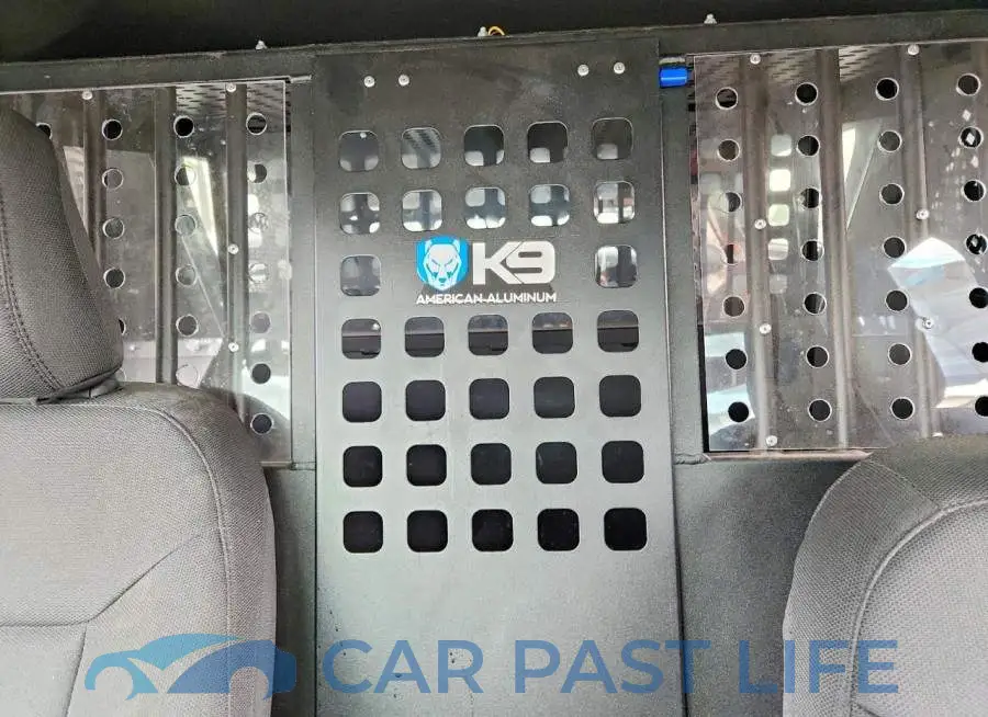 1FM5K8AB1RGA64952# 10