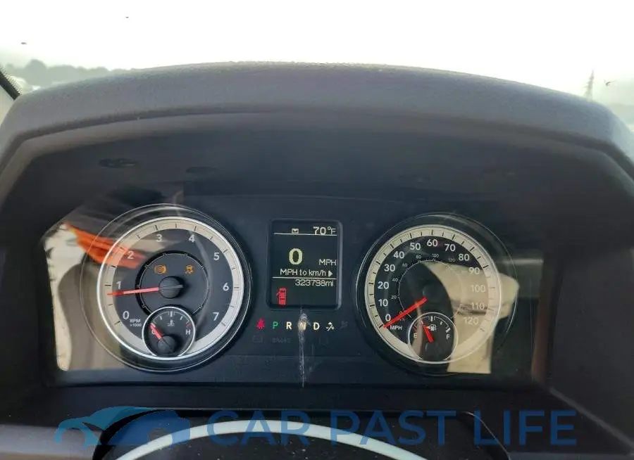 1C6RR6FG3JS266551# 9