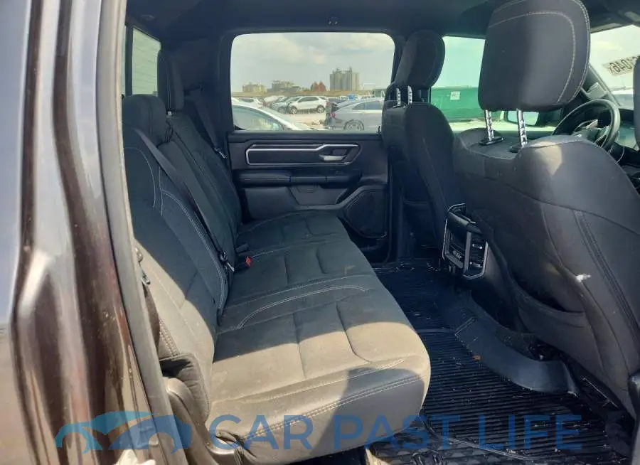 1C6SRFFT9LN103208# 10