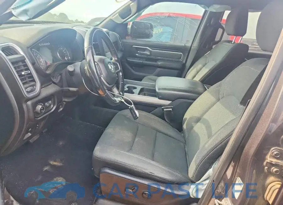 1C6SRFMT5KN685938# 7
