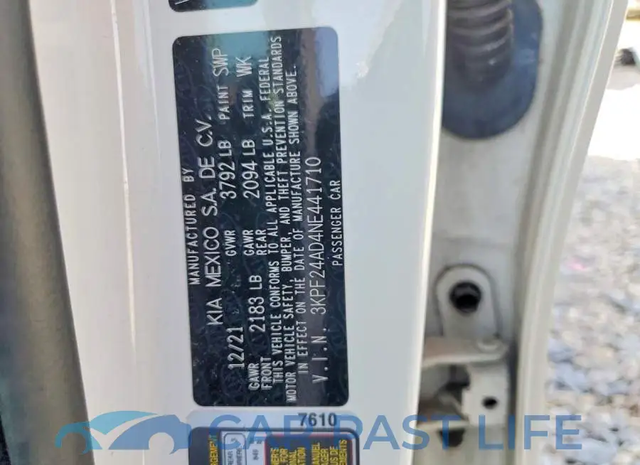 3KPF24AD4NE441710# 13