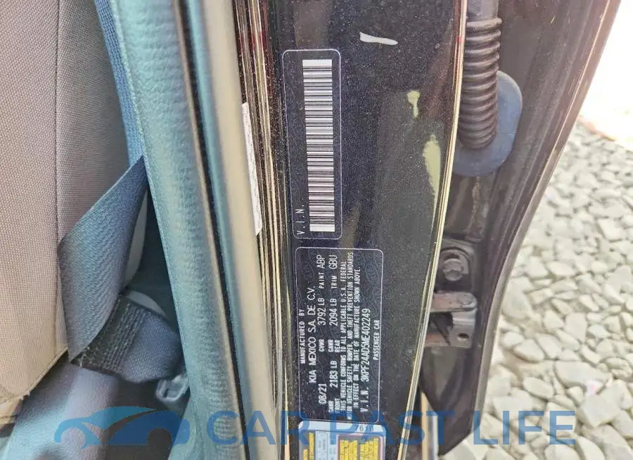 3KPF24AD5ME402249# 12