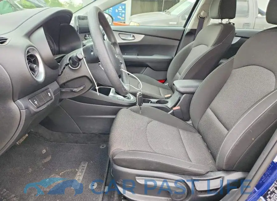 3KPF24AD5NE499745# 7