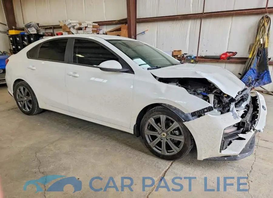 3KPF24AD7LE219661# 4